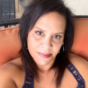 Meet your Posher, Helen